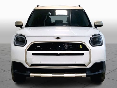 Used 2025 MINI Cooper Countryman SE w/ Comfort Package Max image 3