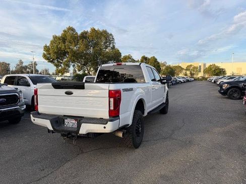 Certified 2022 Ford F250 Lariat w/ Tremor Off-Road Package image 4