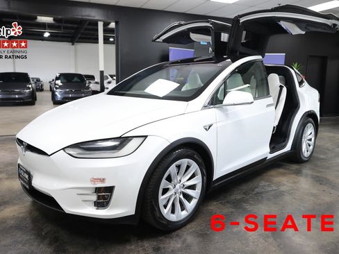 Used 2019 Tesla Model X Long Range AWD/4WD image 1