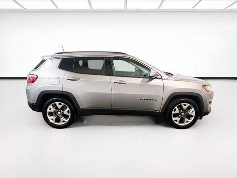 Used 2019 Jeep Compass Limited FWD image 23