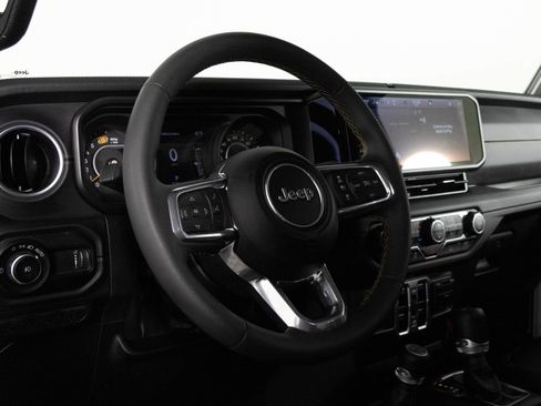 Used 2024 Jeep Wrangler Sahara w/ Technology Group image 34