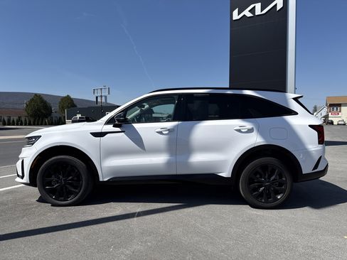 Certified 2023 Kia Sorento SX AWD/4WD image 7