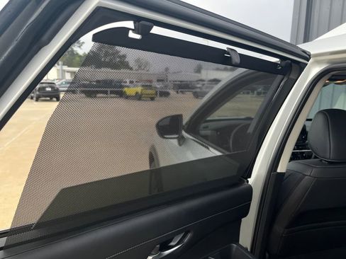 Used 2025 Nissan Pathfinder SL FWD image 30