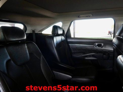 Used 2023 Kia Sorento SX image 8