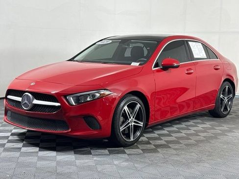 Used 2019 Mercedes-Benz A 220 image 2