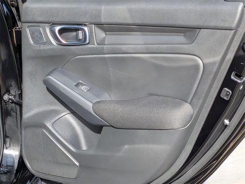 Used 2025 Honda Civic Sport image 34