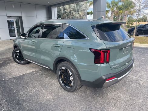 Used 2025 Kia Sorento SX Prestige image 3