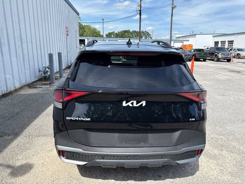 Used 2023 Kia Sportage X-Line AWD/4WD image 7