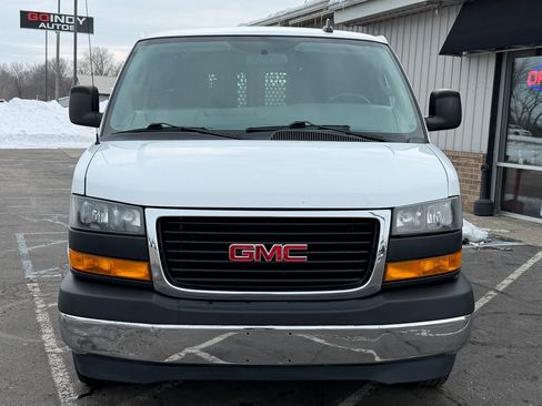 Used 2020 GMC Savana 2500 w/ Driver Convenience Package image 11