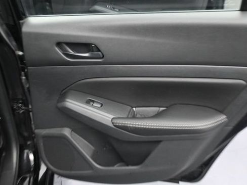 Used 2024 Nissan Altima 2.5 SV FWD image 30