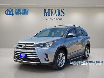 Used 2017 Toyota Highlander Limited