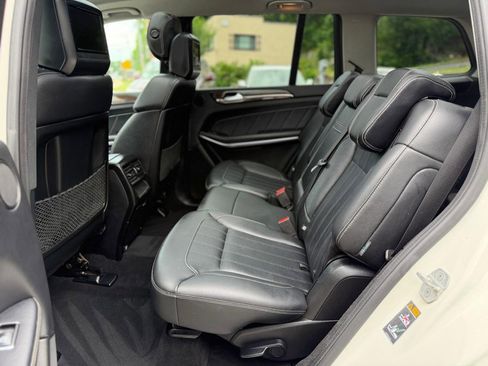 Used 2013 Mercedes-Benz GL 450 4MATIC image 18