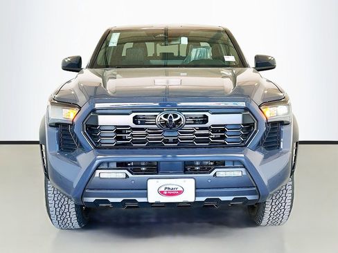 New 2025 Toyota Tacoma TRD Off-Road w/ TRD Off Road Upgrade Package AWD/4WD image 2