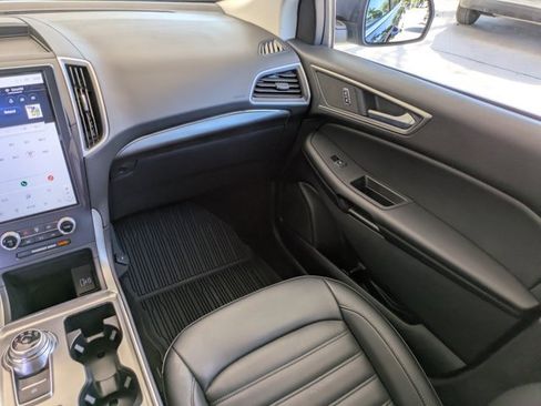 Certified 2022 Ford Edge SEL w/ Convenience Package image 14