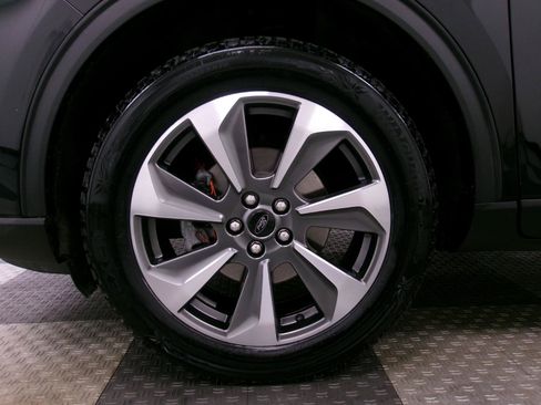 Used 2024 Ford Escape Platinum AWD/4WD image 16