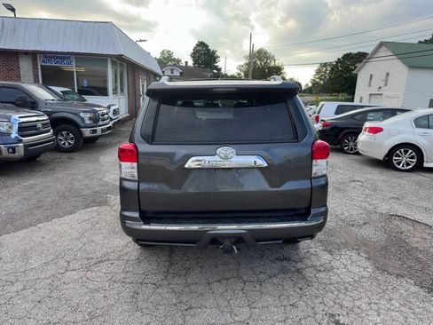 Used 2012 Toyota 4Runner Limited AWD/4WD image 7