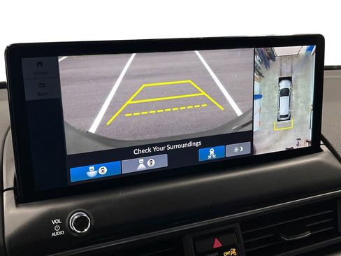 New 2026 Honda Pilot Touring image 21