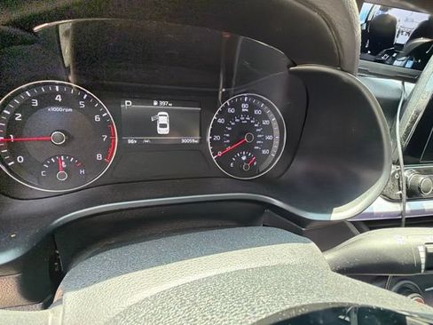 Certified 2024 Kia Forte LX FWD image 8