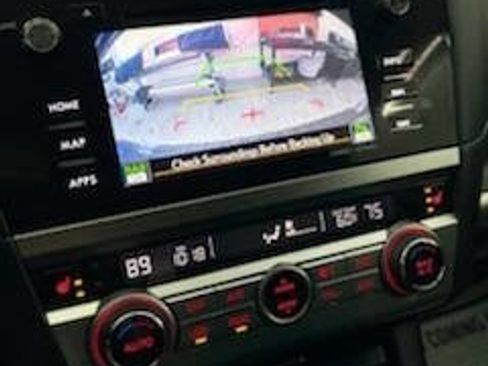 Used 2017 Subaru Outback 2.5i Limited image 10