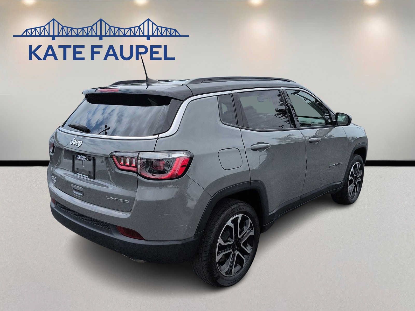 Used 2022 Jeep Compass Limited AWD/4WD image 7