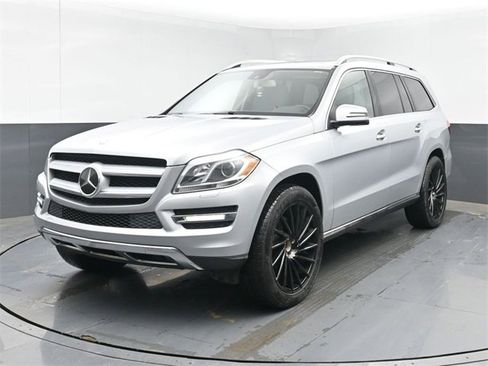 Used 2013 Mercedes-Benz GL 450 4MATIC image 5