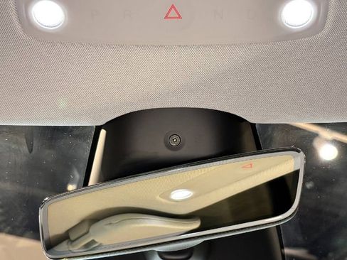 Used 2024 Tesla Model 3 Standard Range image 36