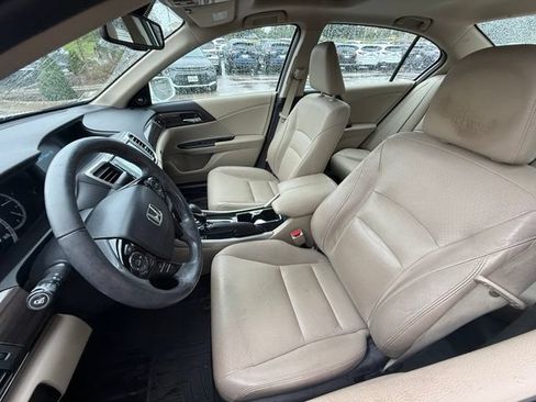Used 2016 Honda Accord EX-L image 5
