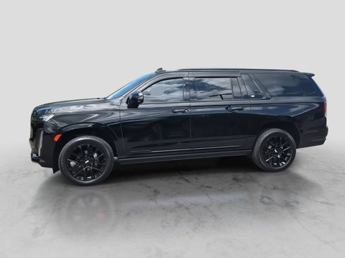 Used 2022 Cadillac Escalade ESV Sport w/ Touring Package AWD/4WD image 5