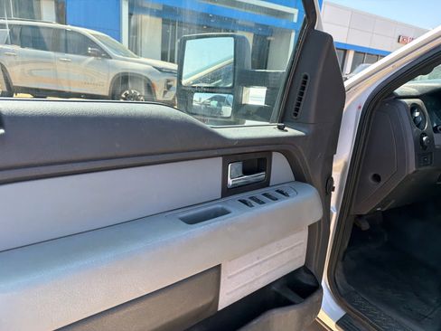 Used 2014 Ford F150 XL w/ Equipment Group 101A Mid AWD/4WD image 8