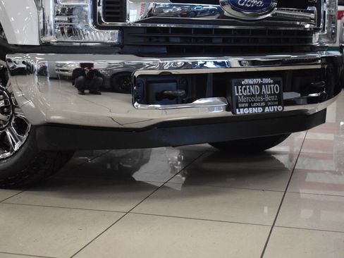 Used 2019 Ford F250 XL w/ STX Appearance Package image 7