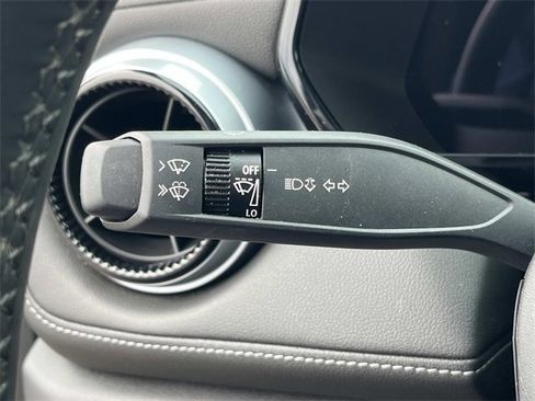 Used 2023 Chevrolet Colorado LT w/ LT Convenience Package image 27