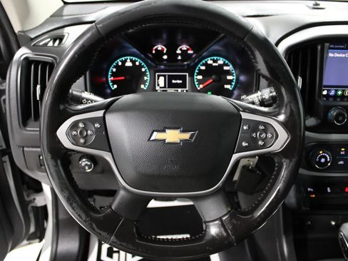 Used 2022 Chevrolet Colorado LT w/ Fleet Safety Package AWD/4WD image 6