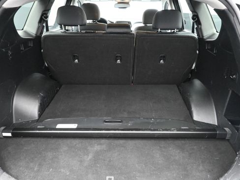 Used 2019 Hyundai Santa Fe SEL image 23