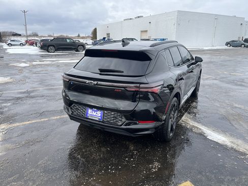 Used 2024 Chevrolet Equinox EV RS image 6