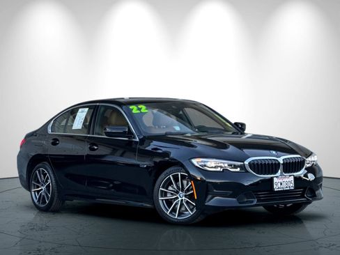 Used 2022 BMW 330e w/ Premium Package image 2