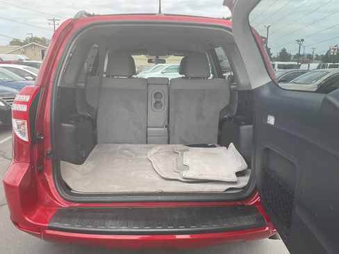 Used 2011 Toyota RAV4 2WD w/ Base L4 Extra Value Pkg image 9