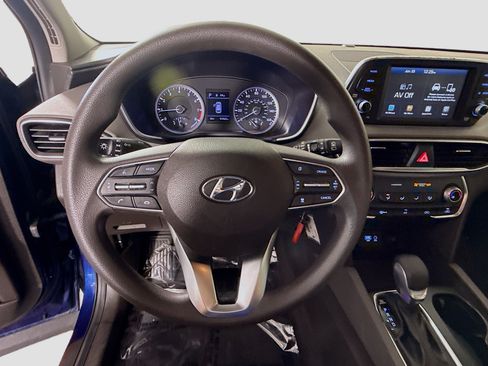 Used 2020 Hyundai Santa Fe SE FWD image 13