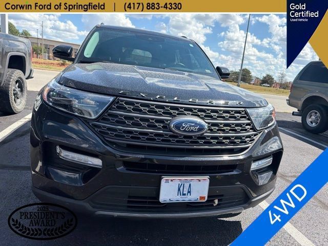 Certified 2022 Ford Explorer XLT w/ Equipment Group 202A AWD/4WD image 2