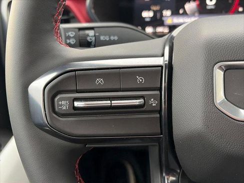 Used 2025 GMC Canyon AT4 w/ AT4X AEV Edition image 11