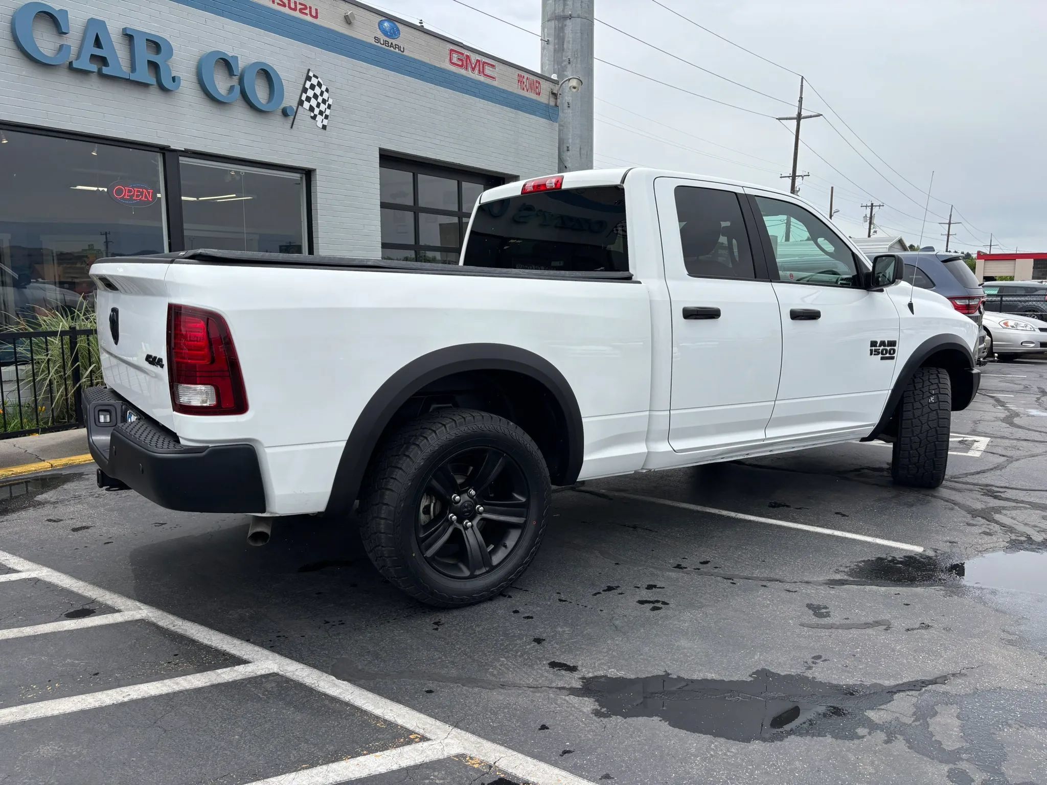 Used 2022 RAM 1500 Warlock AWD/4WD image 4