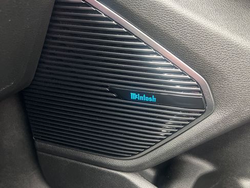 Used 2024 Jeep Grand Cherokee Overland w/ Trailer Tow Package image 20