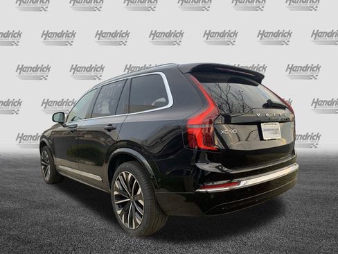 Used 2025 Volvo XC90 B5 Plus image 8