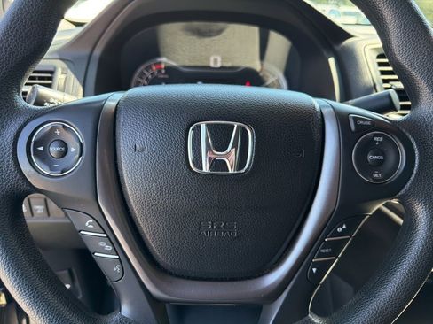 Used 2019 Honda Ridgeline Sport image 17