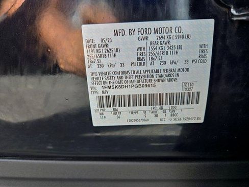 Certified 2023 Ford Explorer XLT w/ Equipment Group 202A AWD/4WD image 27