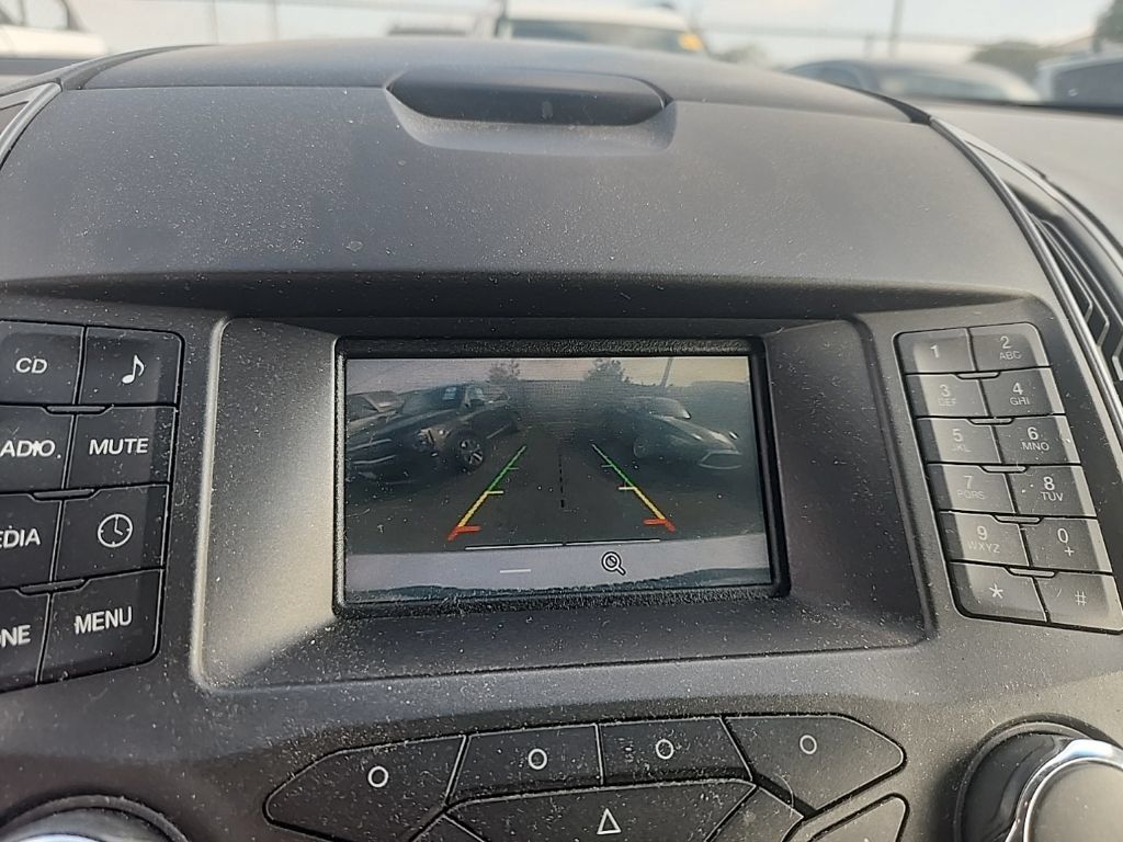 Used 2015 Ford Edge SE FWD image 23