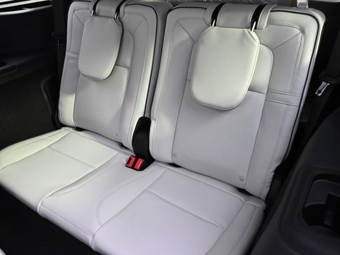 New 2026 Lincoln Aviator Black Label w/ Jet Appearance Package image 22