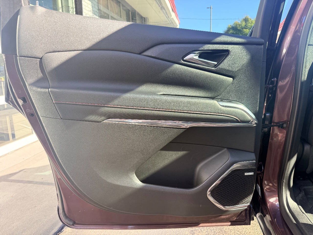 Used 2025 Chevrolet Traverse RS w/ LPO, Floor Liner Package AWD/4WD image 30