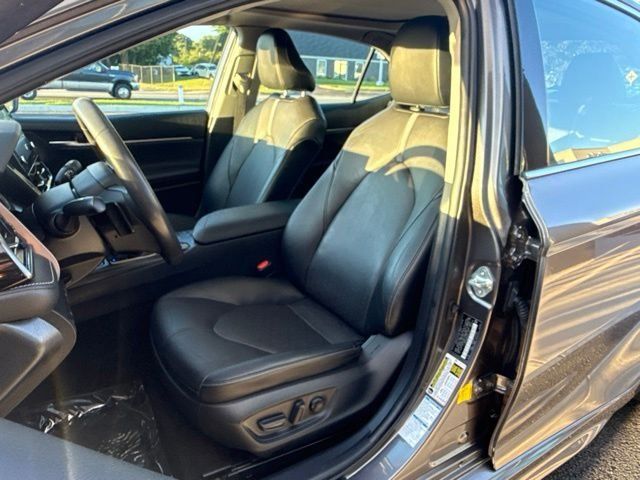 Used 2021 Toyota Camry XSE AWD/4WD image 13