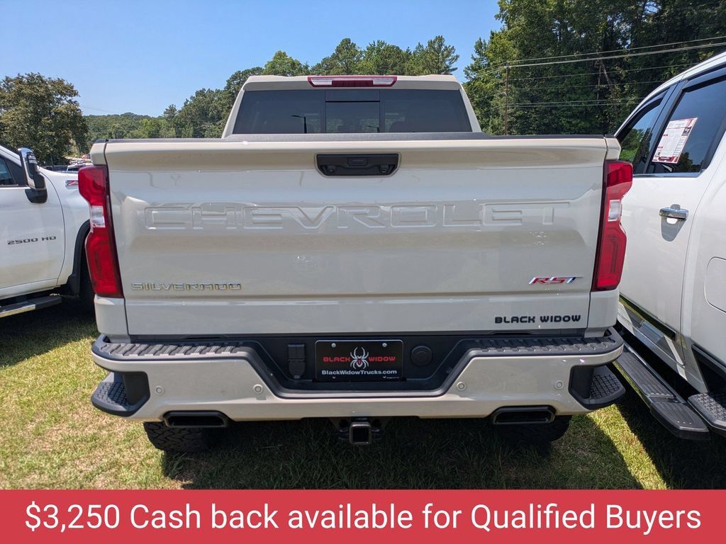 New 2026 Chevrolet Silverado 1500 RST AWD/4WD image 3