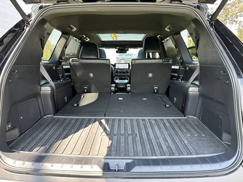 Used 2026 Toyota Grand Highlander AWD Hybrid image 30